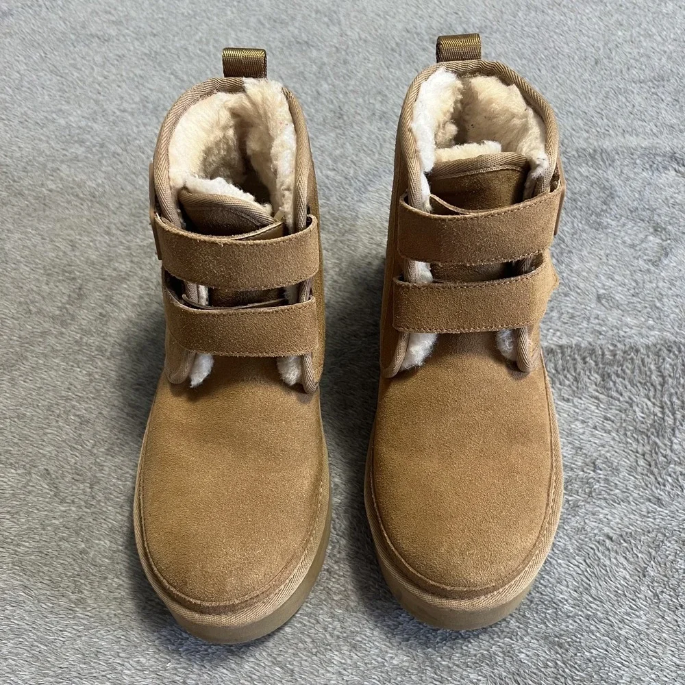 UGG Neumel Platform Boots Chestnut Brown Suede Strap Youth 4/ Women 5.5-6
